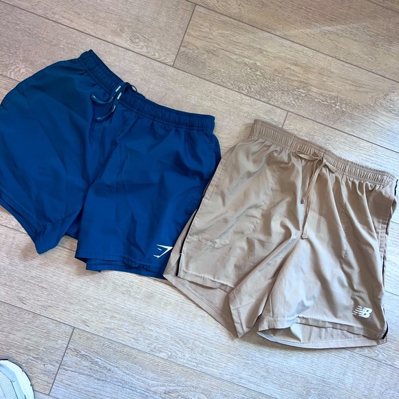 Gymshark arrival and New Balance short bundle size small - Picture 1 of 10